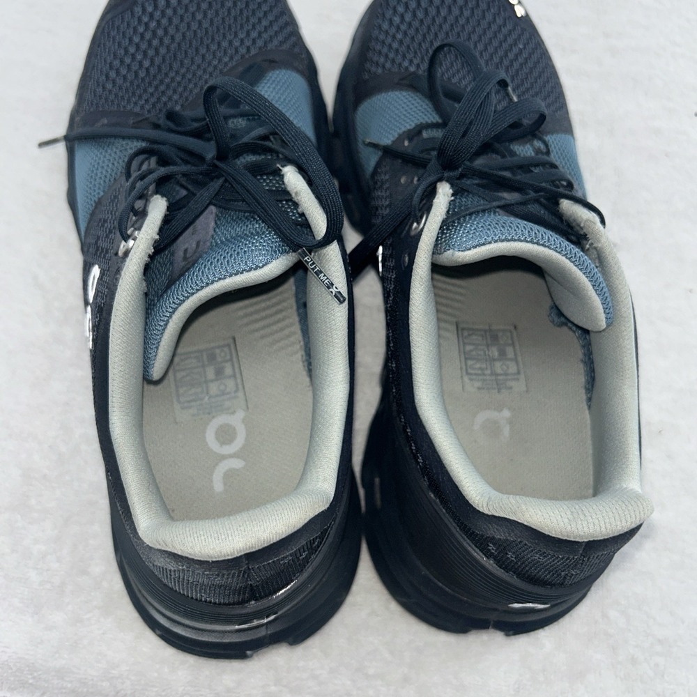 On Cloudstratus Shoes woman's Size 9 Blue CloudTec Running Sneakers - Picture 8 of 8